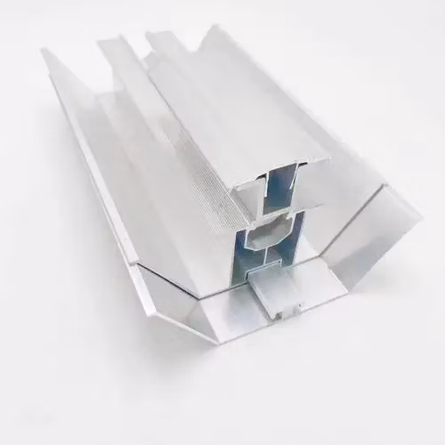 Sistema di montaggio solare Accessori per l'installazione del supporto del pannello solare (L